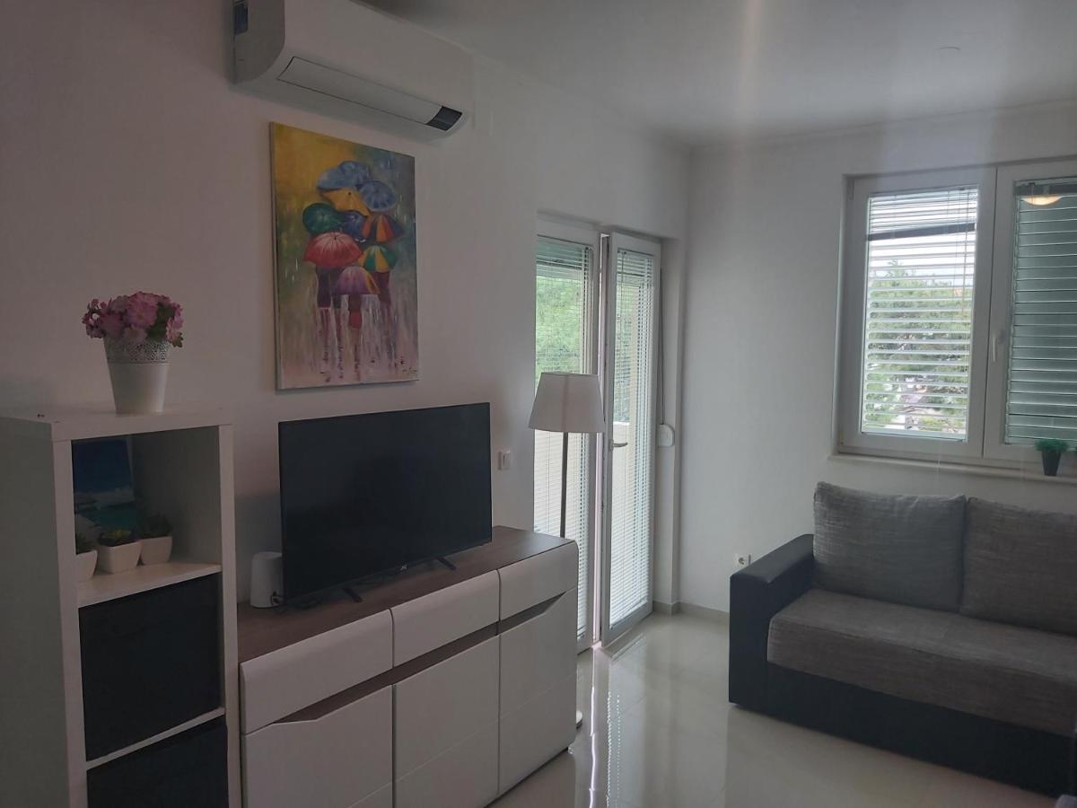 Apartment Adrijana Novalja Kültér fotó
