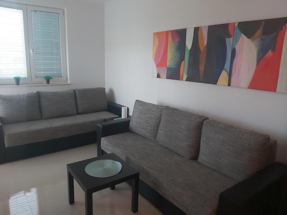 Apartment Adrijana Novalja Kültér fotó
