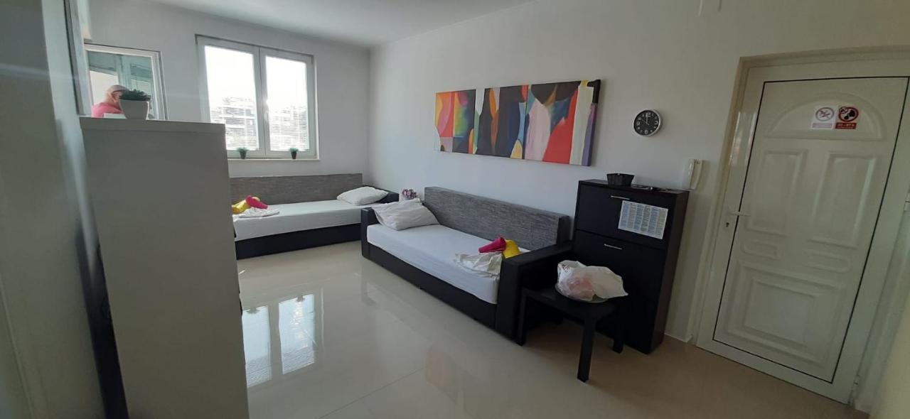 Apartment Adrijana Novalja Kültér fotó