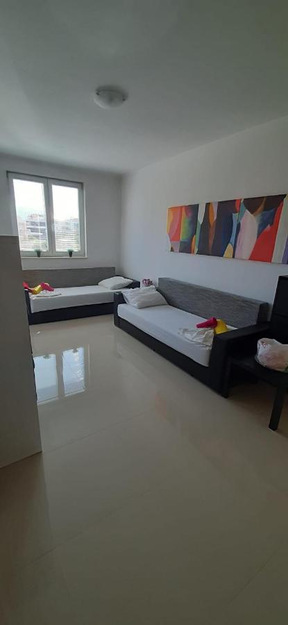 Apartment Adrijana Novalja Kültér fotó