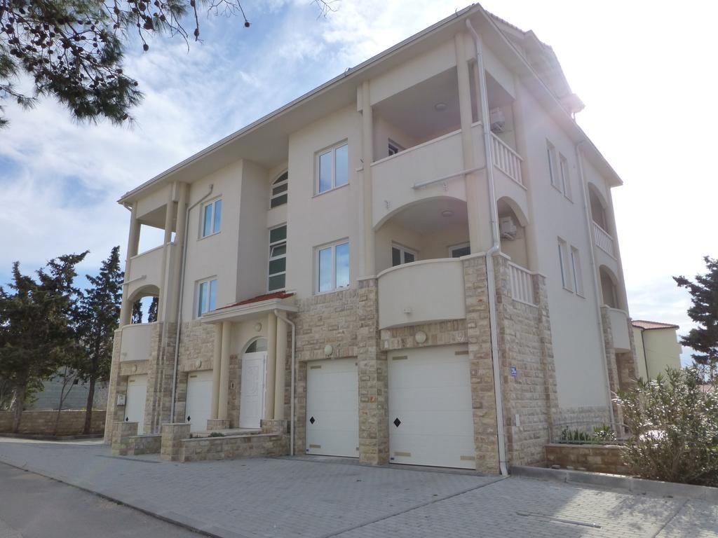 Apartment Adrijana Novalja Kültér fotó